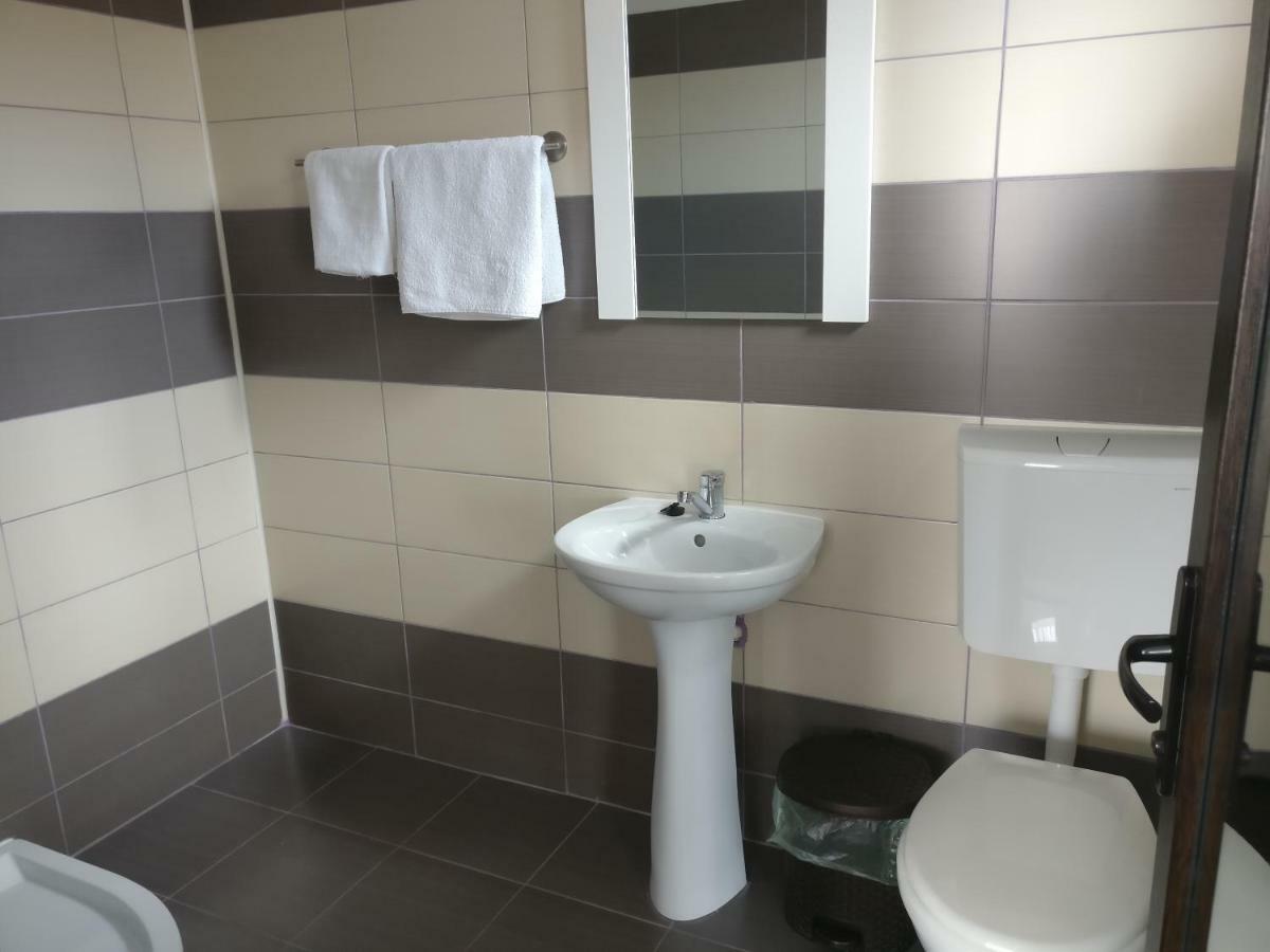 Vila Isabela Hotell Costinesti Eksteriør bilde